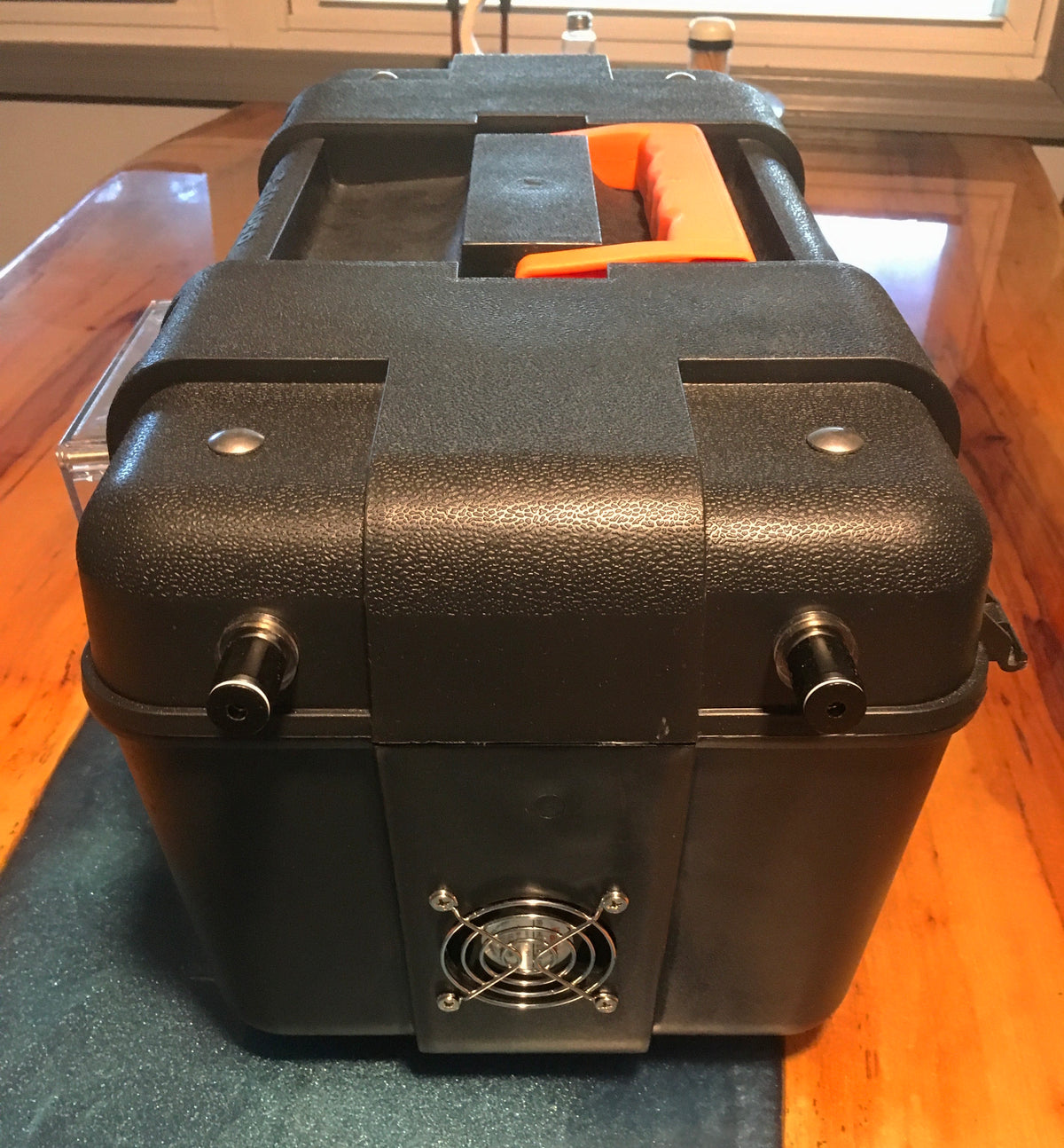 Tesla Plasma Machine : CARBON model